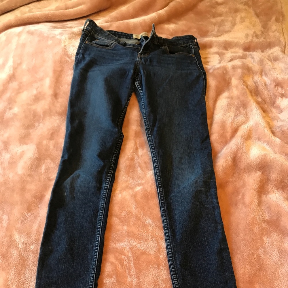 Hollister jeans